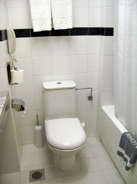 Blick in das Badezimmer Ibiscus Hotel Rhodos