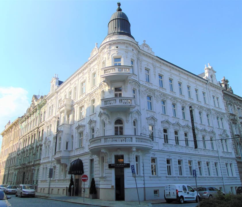 Außenansicht Theresian Hotel & Spa