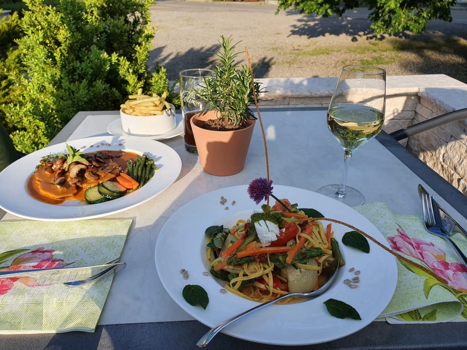 Gastro Gästehaus Karpfen