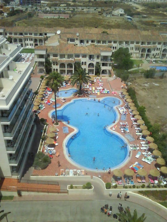 Gepflegter Pool Hotel Puente Real