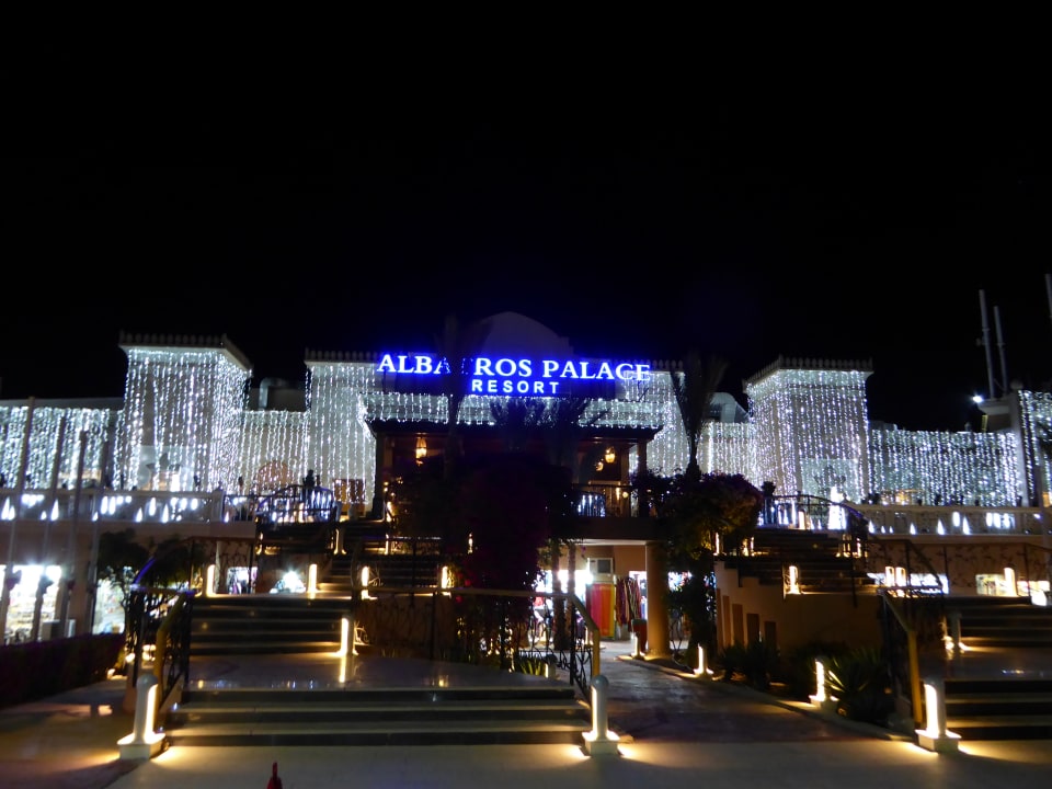 Außenansicht Pickalbatros Palace Resort