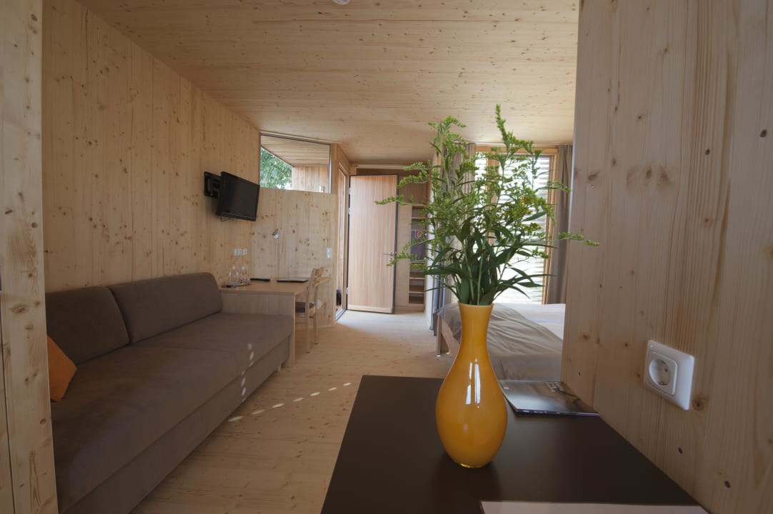 Sitzgelegenheit im Doppelzimmer! Hotel Ratschens Wohnothek