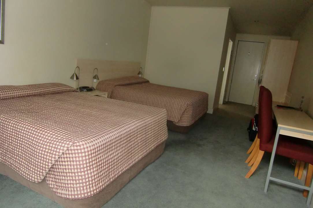 Twin Bed Room The Westhaven Motel