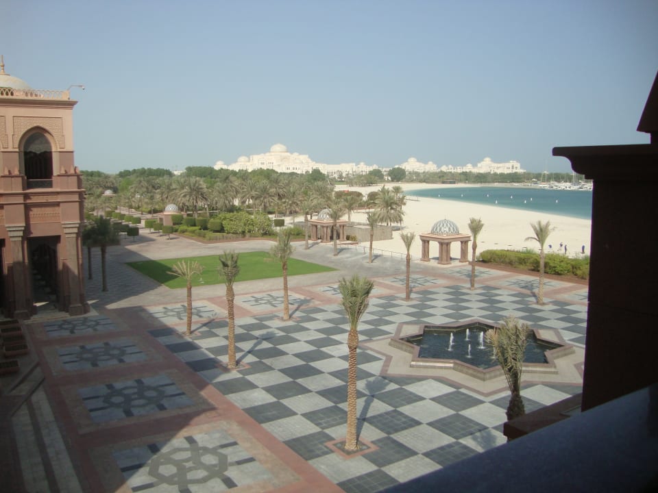 Ausblick Emirates Palace Mandarin Oriental