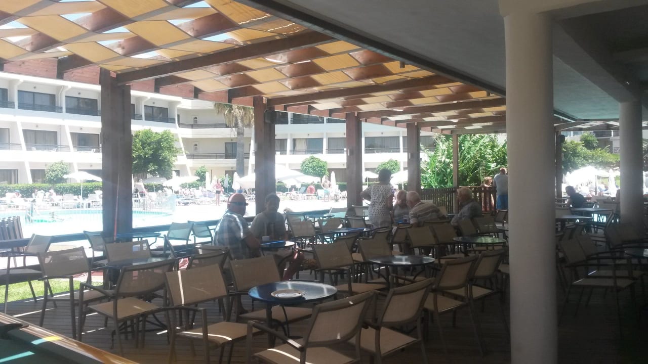 Poolbar Sol Cosmopolitan Rhodes