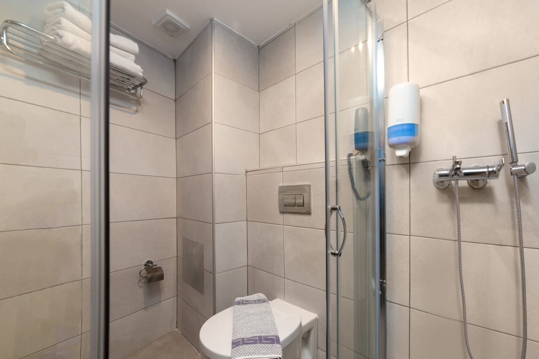 Zimmer Delfinia Resort