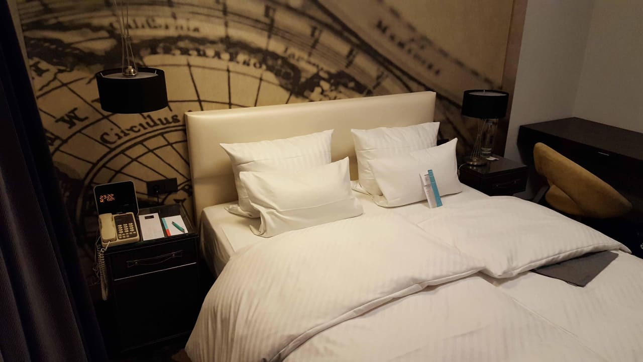 Kleines Doppelzimmer Le Méridien Grand Hotel Nürnberg