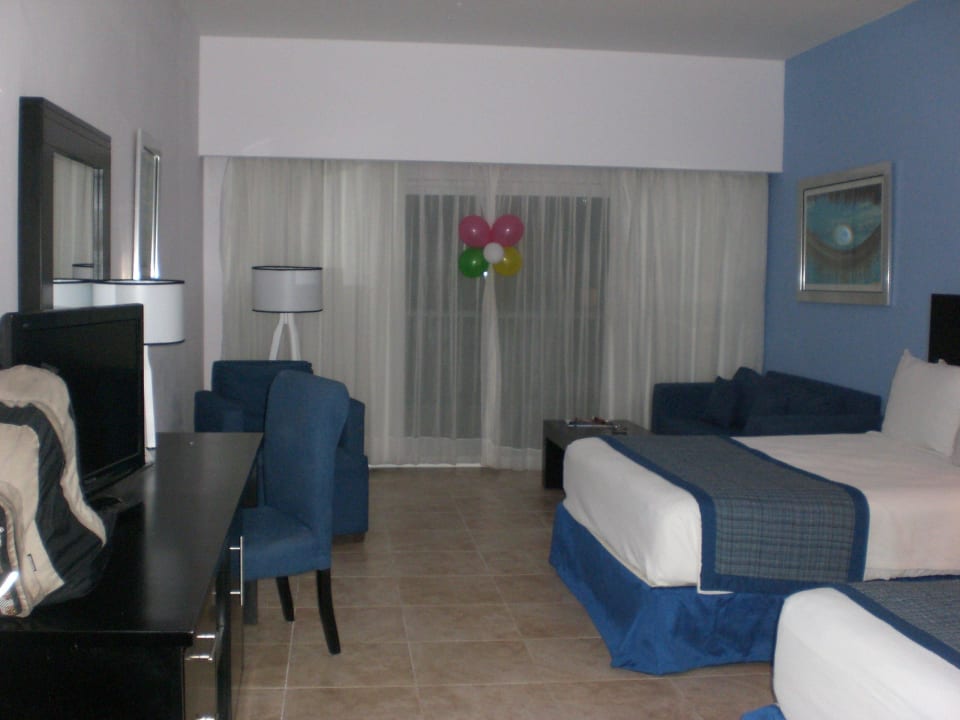 Zimmer 5311 Ocean Blue & Sand