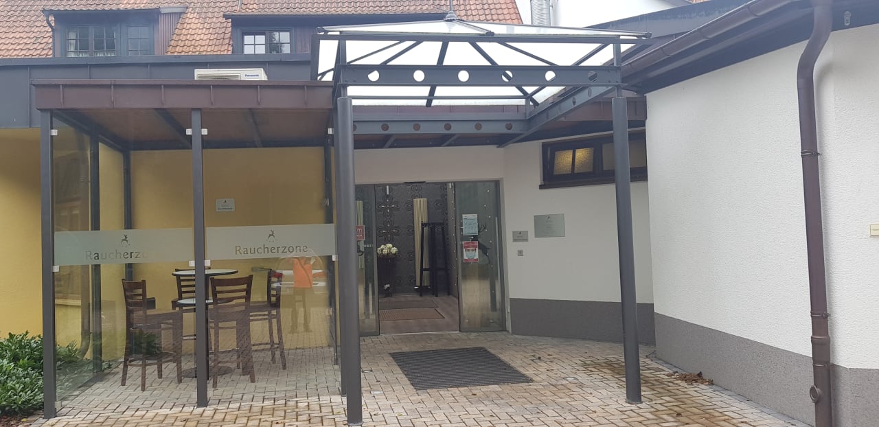 Außenansicht Hotel & Gasthaus Goldener Hirsch