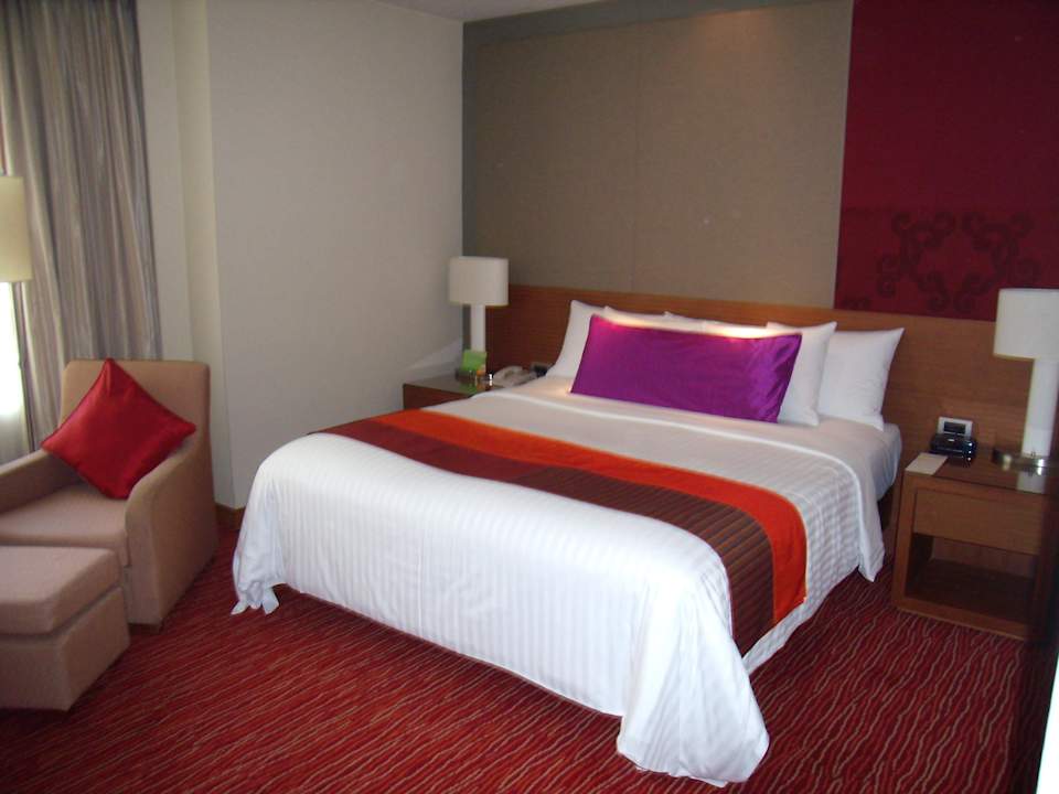 Kingsize Bett Hotel Courtyard By Marriott Bangkok