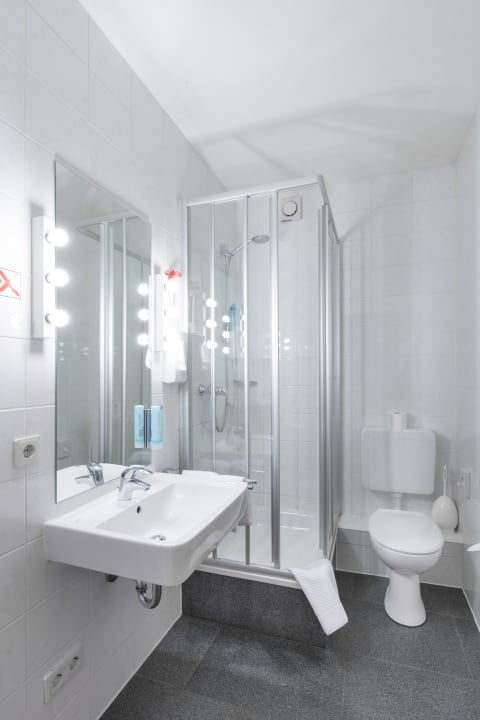 Zimmer Hotel Reichshof Garni