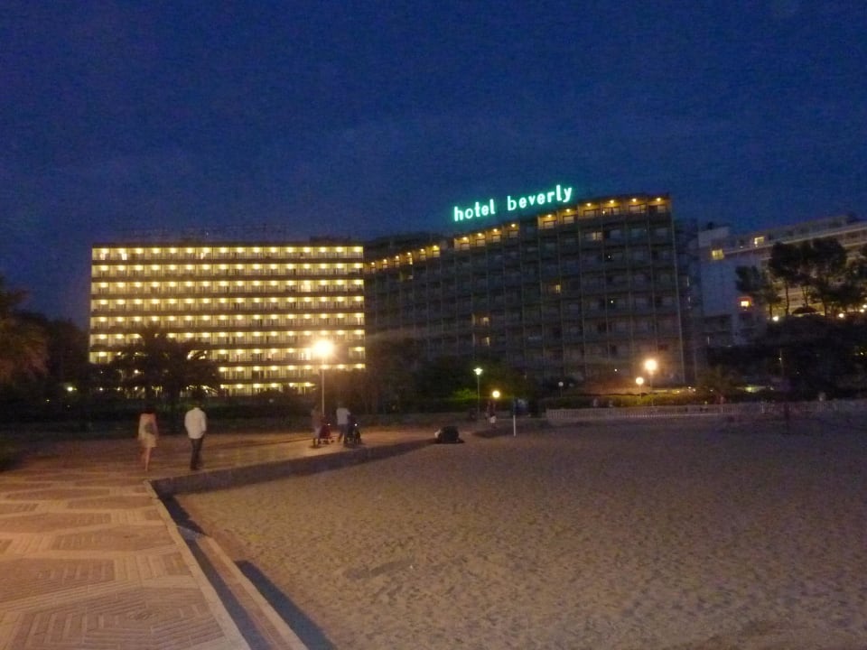 Bei Nacht Hotel Vibra Beverly Playa