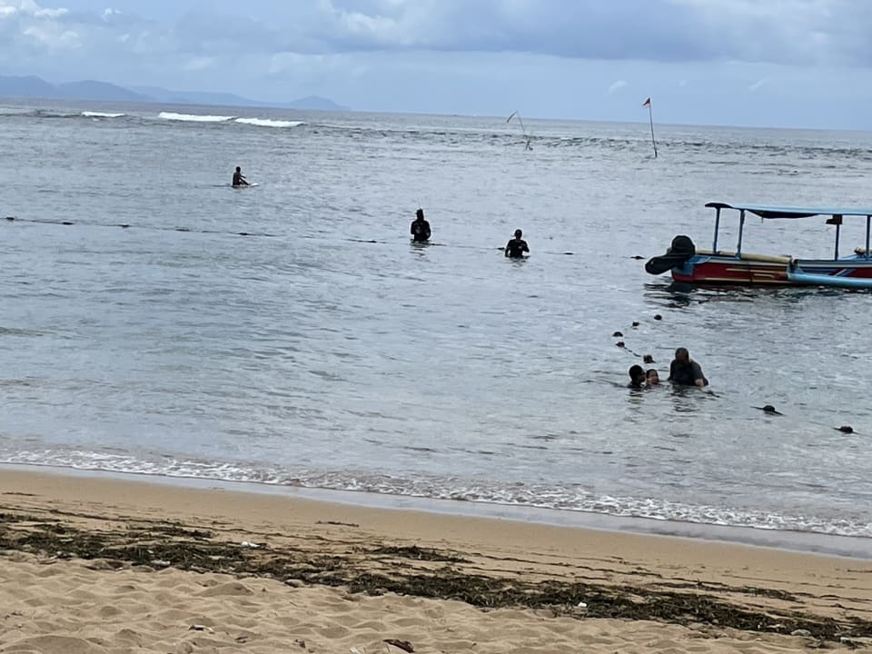 Strand Segara Village Hotel