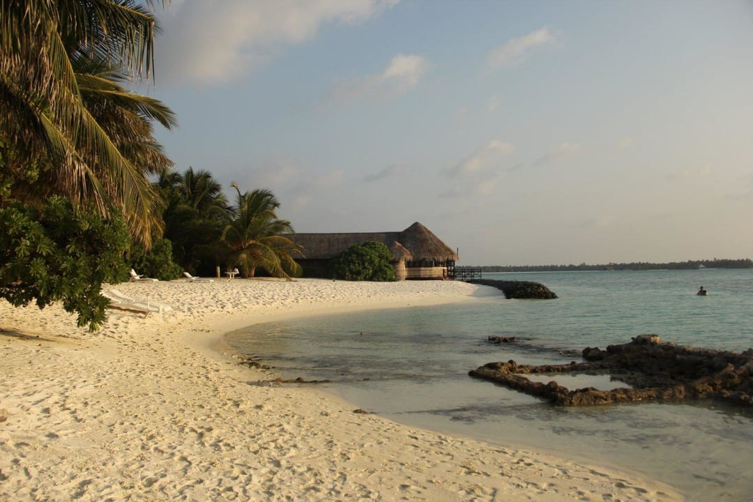 Strandabschnitt Richtung Spa, Joanna & Pascal Summer Island Maldives