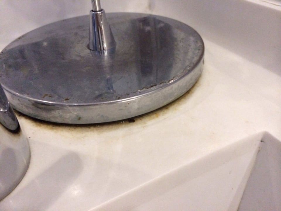 Schimmel/Dreck im Bad Hotel Gradiva