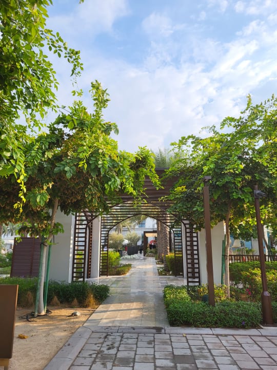 Gartenanlage Vida Beach Resort Umm Al Quwain