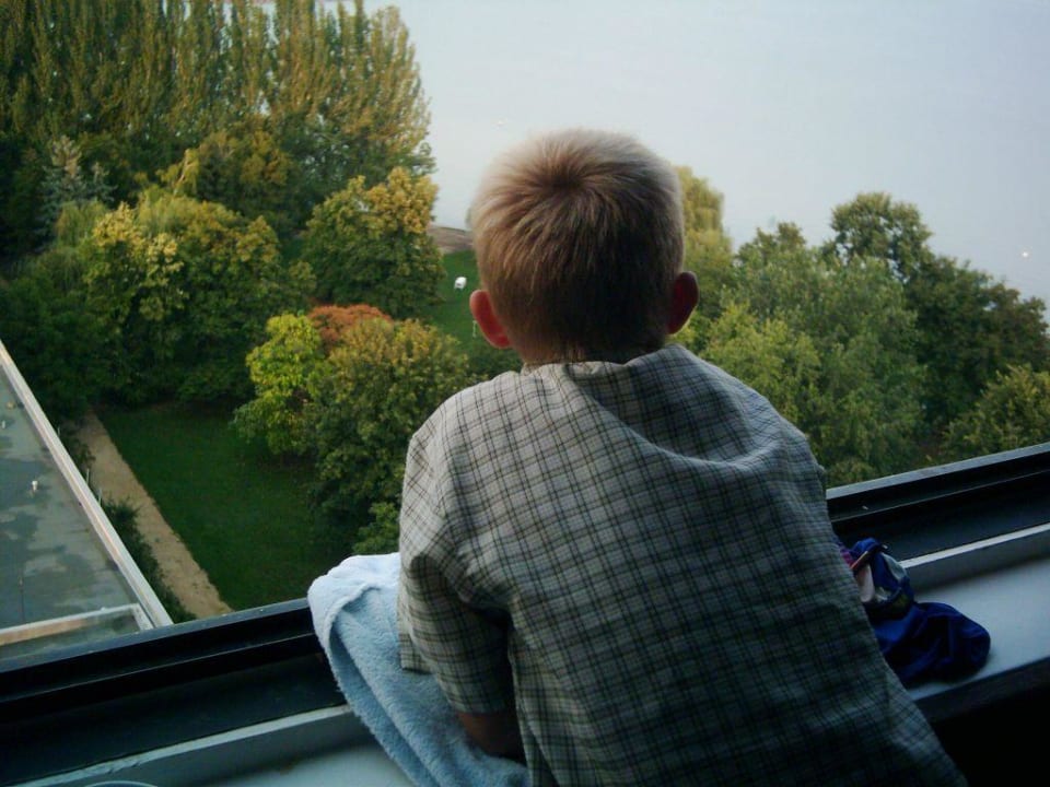 Blick aus einem Zimmerfenster im 9ten Stock Danubius Hotel Marina