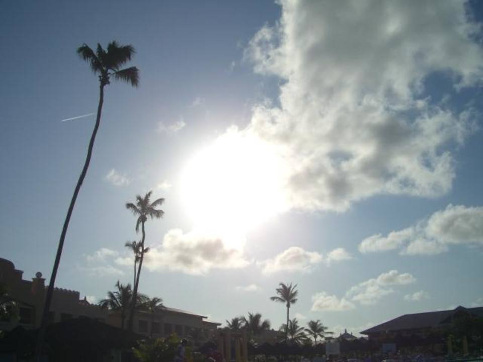 Am Pool Iberostar Waves Bahia