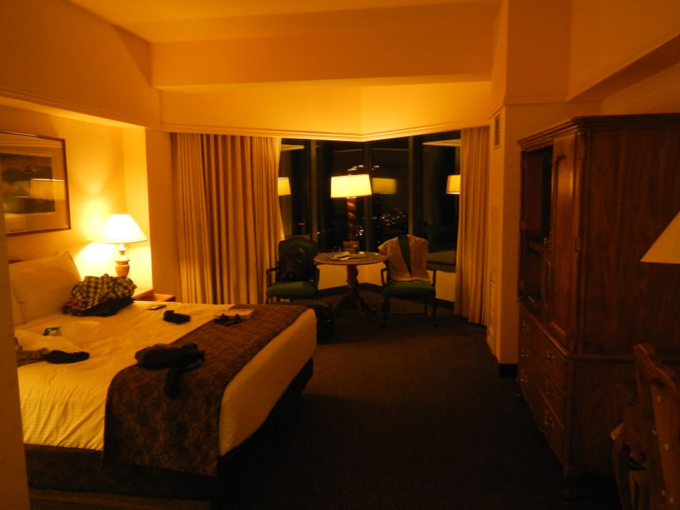 Nach Reklamation bekamen wir dieses Zimmer Harveys Lake Tahoe