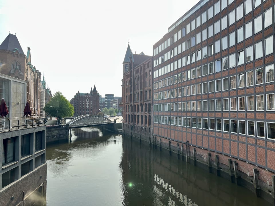 Außenansicht AMERON Hamburg Hotel Speicherstadt