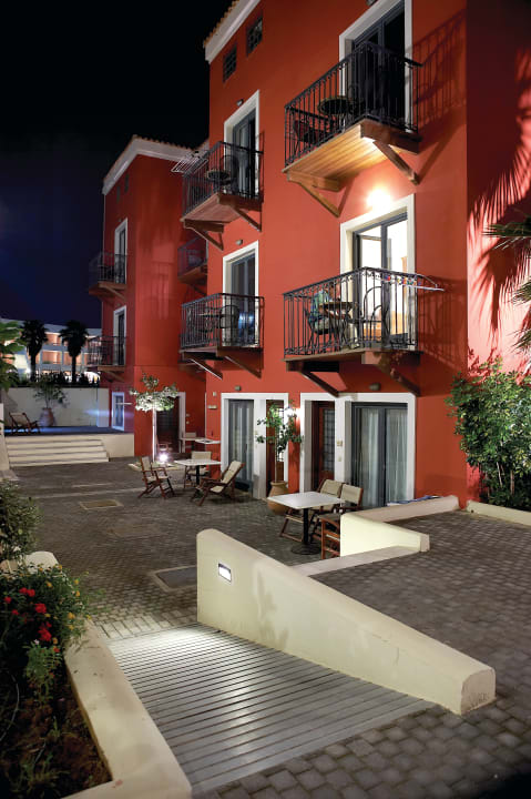 Außenansicht Grecotel Plaza Beach House