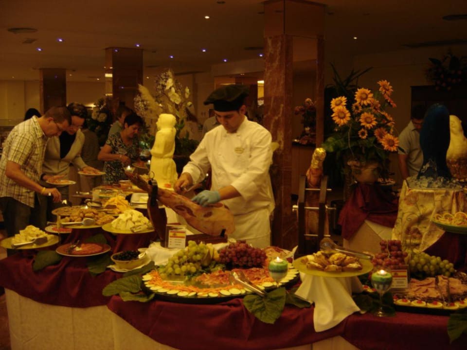 Buffet Inturotel Cala Esmeralda