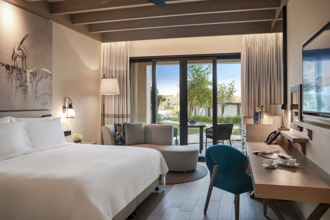 Zimmer Saadiyat Rotana Resort &  Villas