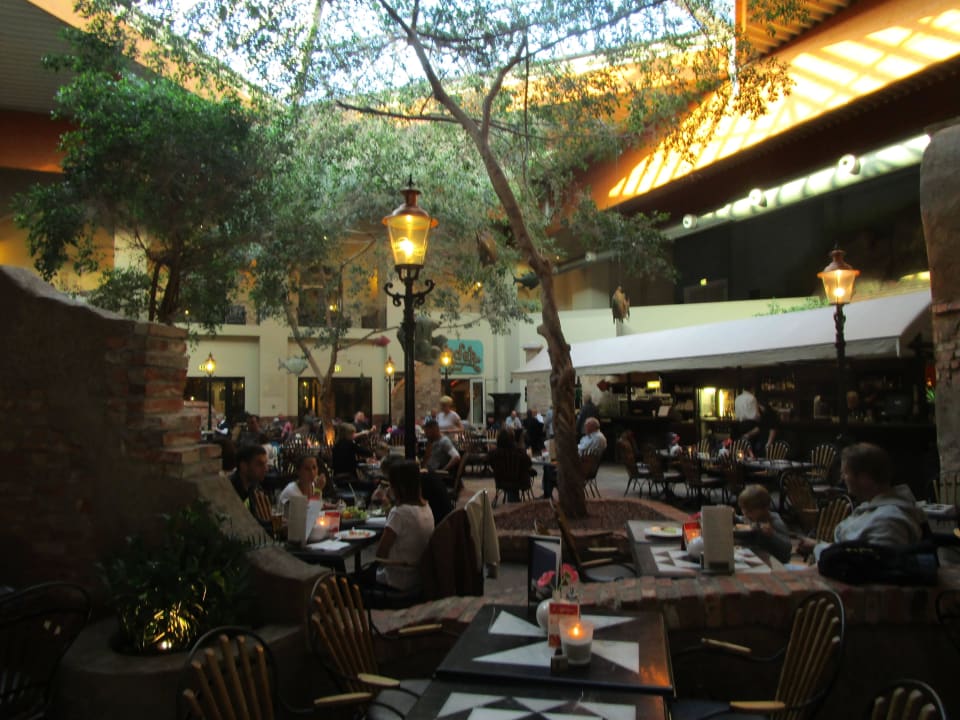 Plaza Van der Valk Resort Linstow