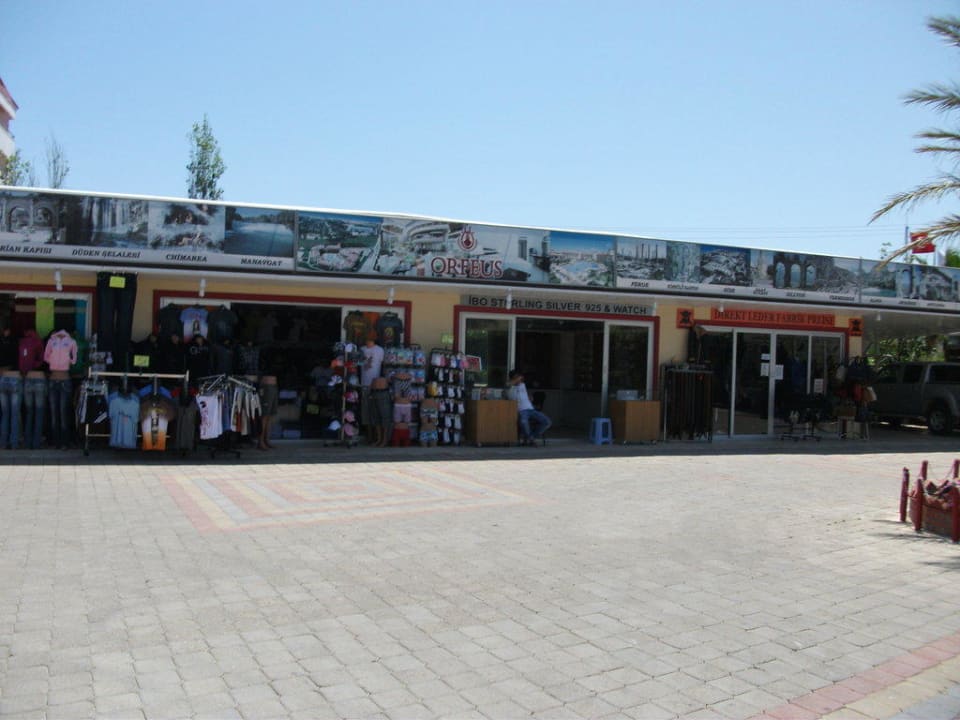 Im Hotel gab es auch Geschäfte  Hotel Orfeus Park