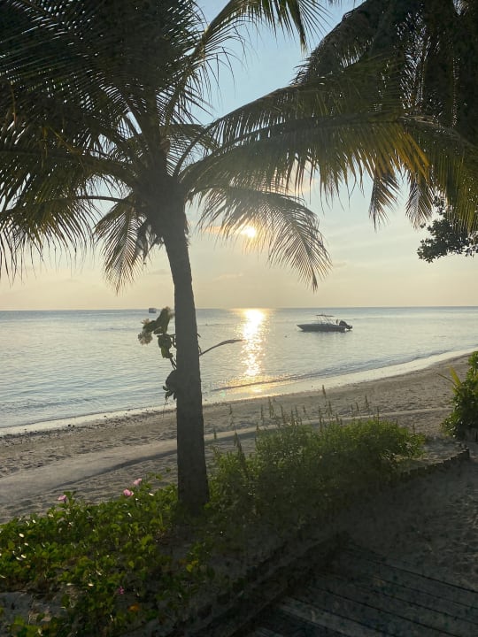 Strand Komandoo Island Resort & Spa - Adults only
