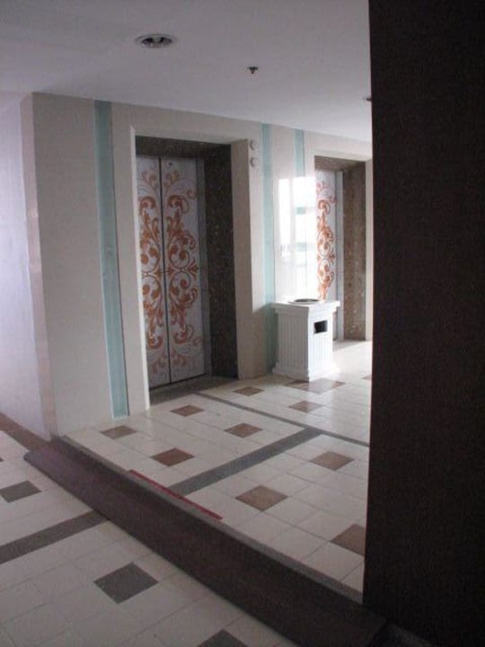 Fahrstuhl. D Varee Jomtien Beach Pattaya