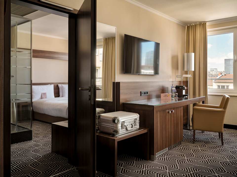 Zimmer Flemings Hotel Frankfurt Main-Riverside