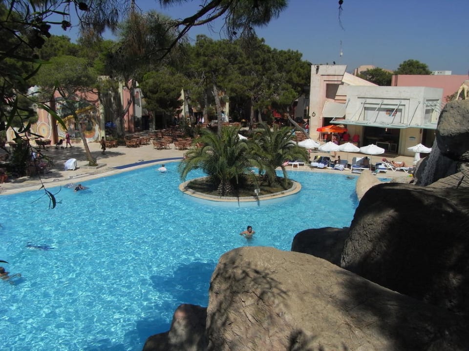 Pool Blue Waters Club