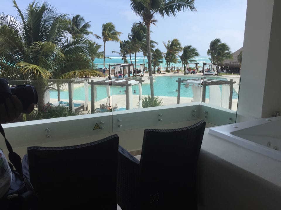 Pool Akumal Bay Beach & Wellness Resort