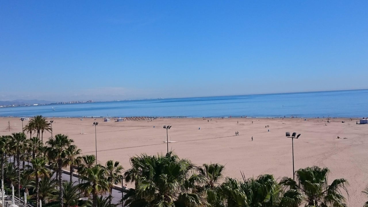 Blick von der Dachterrasse Hotel Miramar