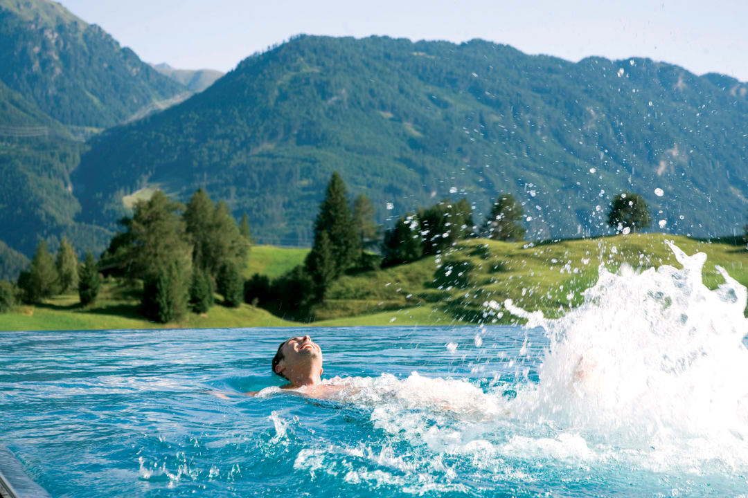 Pool Wellnessresidenz Schalber