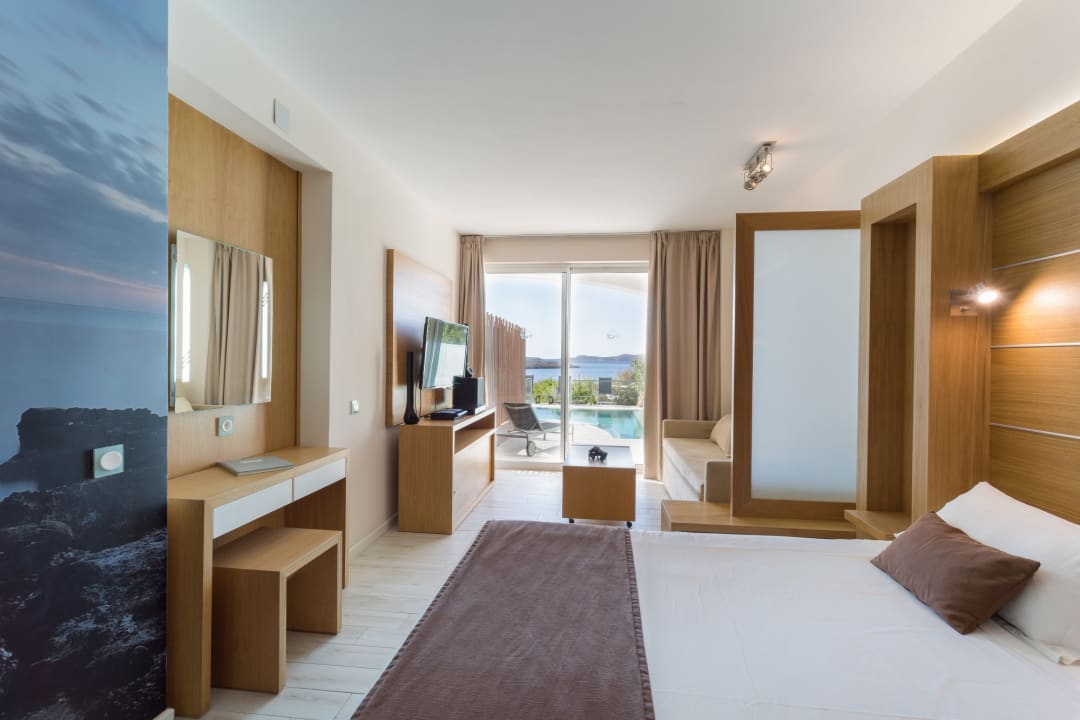 Zimmer Sirenis Seaview Country Club