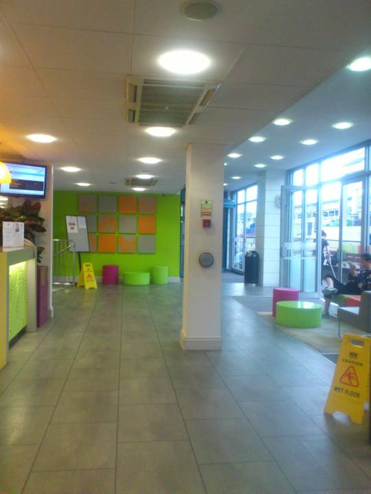 Lobby ibis Styles London Excel