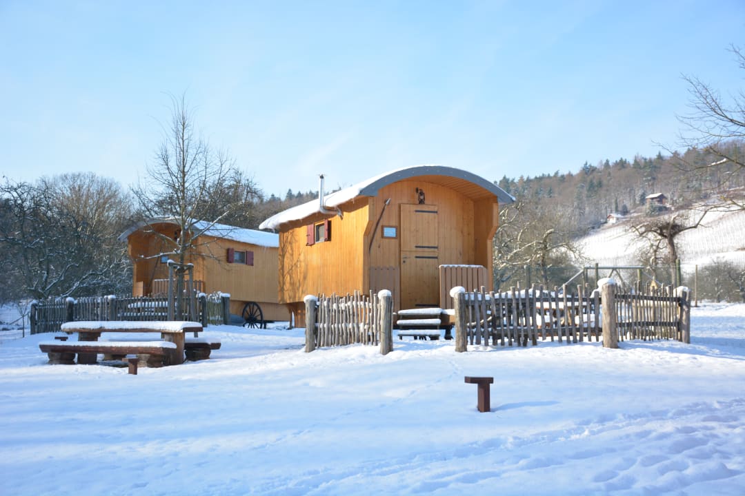 Außenansicht Natur-Resort Tripsdrill