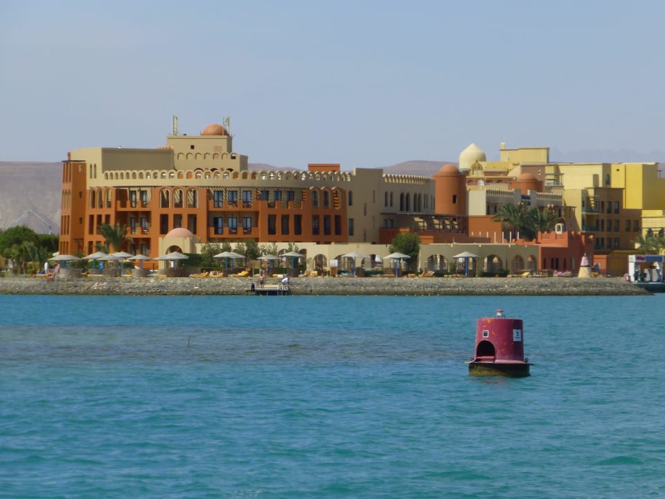 Oceanview vom Wasser aus fotografiert Hotel Three Corners Ocean View prestige - Adults only