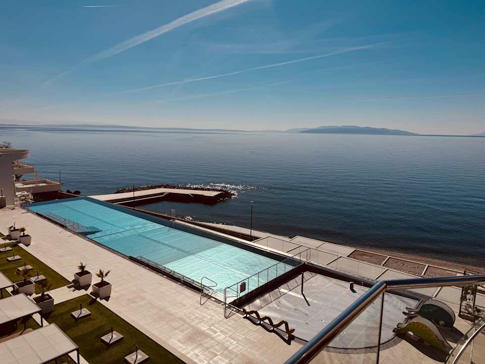 Pool Hilton Rijeka Costabella Beach Resort And Spa