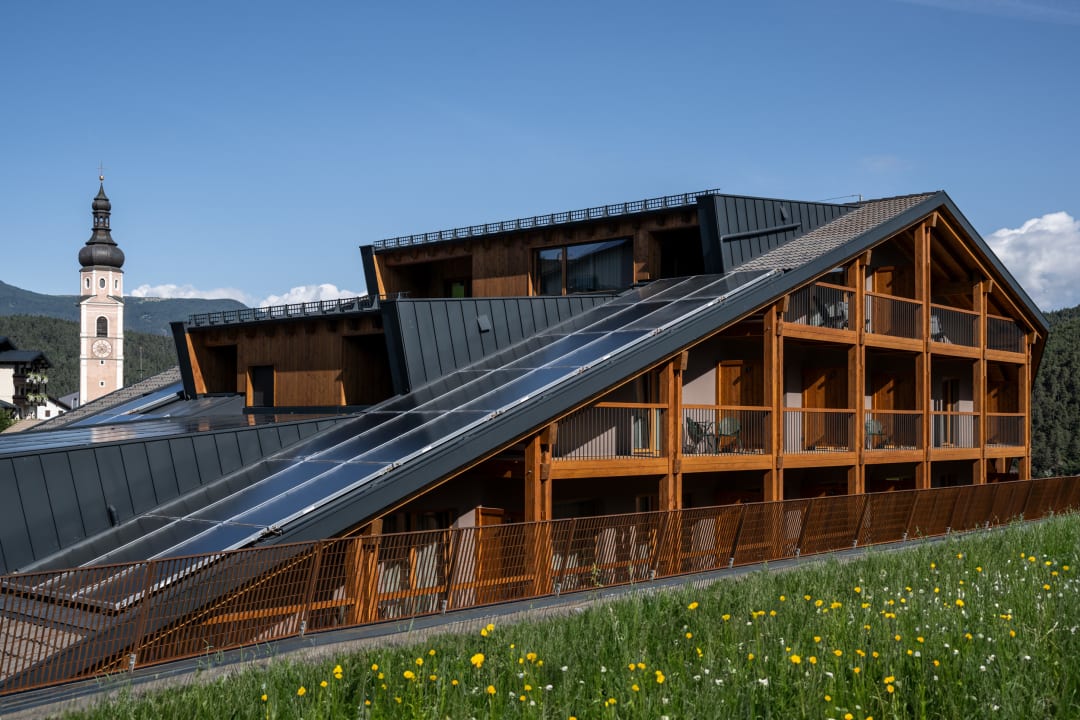 Außenansicht Hotel Alpenroyal