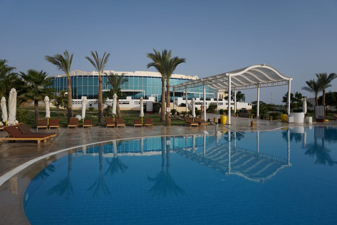 Pool Hilton Marsa Alam Nubian Resort