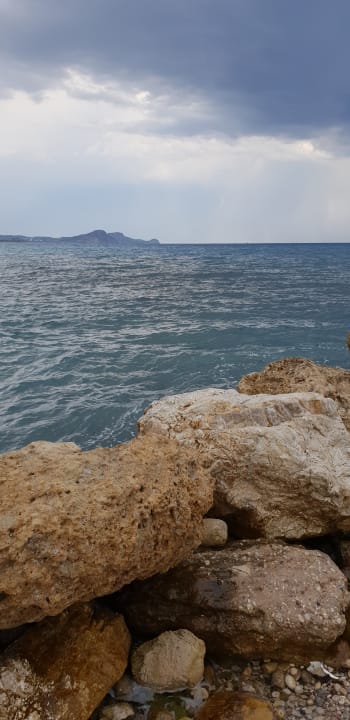 Strand Niriides Hotel