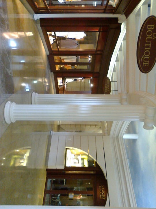 Shopping-Mall innerhalb des Hotels Grand Resort Bad Ragaz