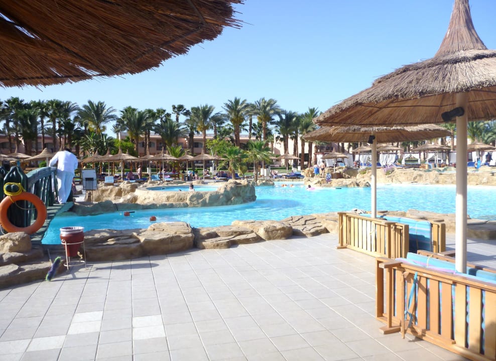 Poolanlage Beach Albatros Resort