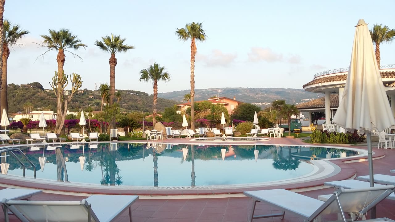 Pool Hotel Residence Costa Azzurra