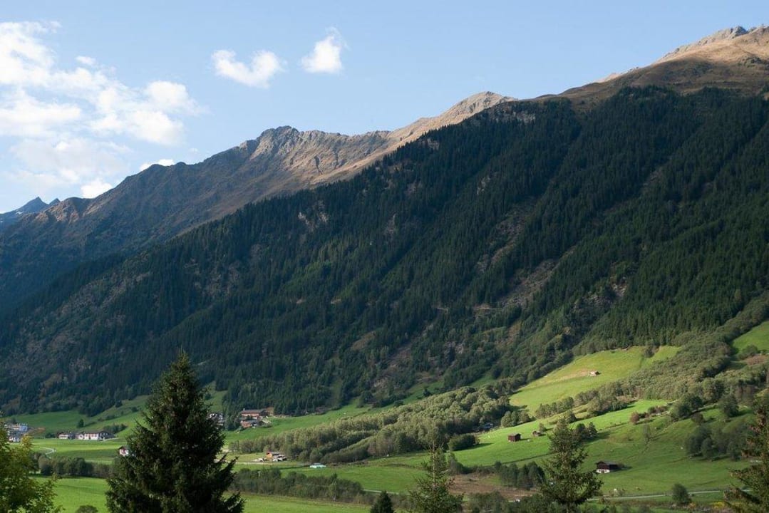 Ridnauntal; Blick v. Hotel nach Nordwest Sonklarhof