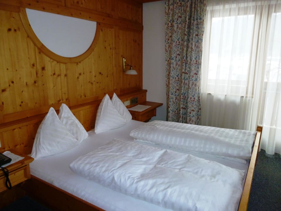 Bett Alpines Gourmet Hotel Montanara