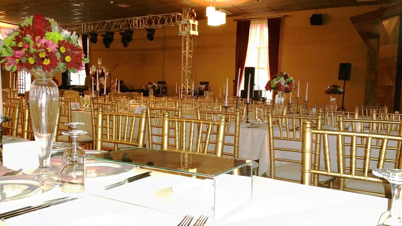 Ball Room Oscar Resort Hotel